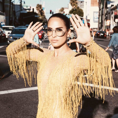 Snoh Aalegra X Lil Kim - Whoa (Crush On You)