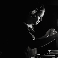 Dy Bump - Lou Is A Daft Pilot (Verdugo Remix)