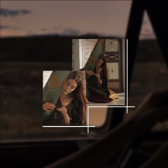 فـ تراقص كل انامله