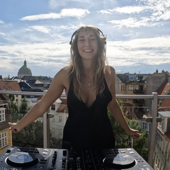 Best Deep House Mix I Chili Melodic House 2024 I Daniella Bjarnhof in Copenhagen I Anjunadeep Vibe