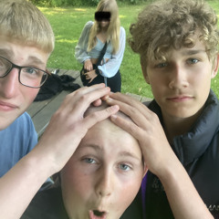 feuchte Glatze
