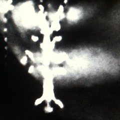 bıcakla heryerimi/<3