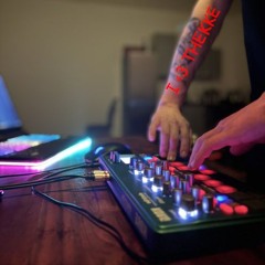 Thekke - Der X-Thekke Song