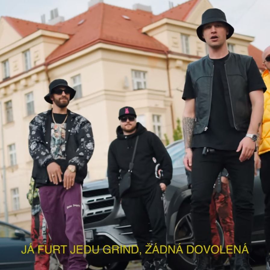 Koky – SOS Feat. Viktor Sheen, Robin Zoot (PX Remix)