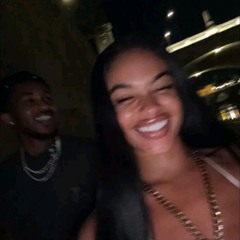 UBUYANINI ft Quote T , HENNYBELIT