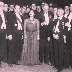 قد ظللت اليوم أبكي من أذى دهري ومنك-اذكريني الأزبكية 1949