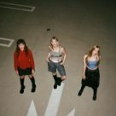 Blusher - Accelerator (ELLEAKOSUADRUNKDANCEGIRLREMIX)