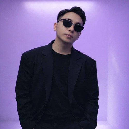 Stream Mr Charing REMIX Full - HUNG CHUN by Hung Chun | Listen online ...