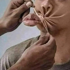 Nghẹo là dở rồi.