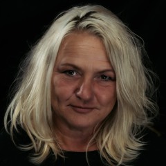 Drop dead beautiful - Six was Nine - Studio