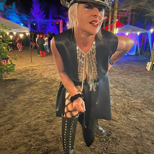 4rd3n feat. Ben Mancini - Deasable (4rd3n 6h00 AM Mix)