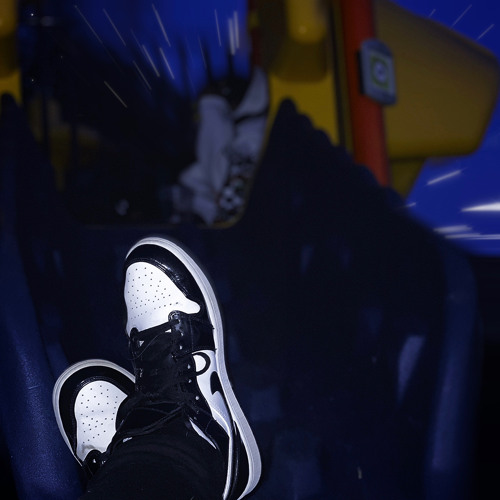 One Small Step  +@uhh.donn+