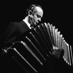Piazzolla A. - Improvisation on "Ausencias" (piano)