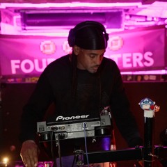 D-Lo, Mc Nu-Flo (99 records below event)