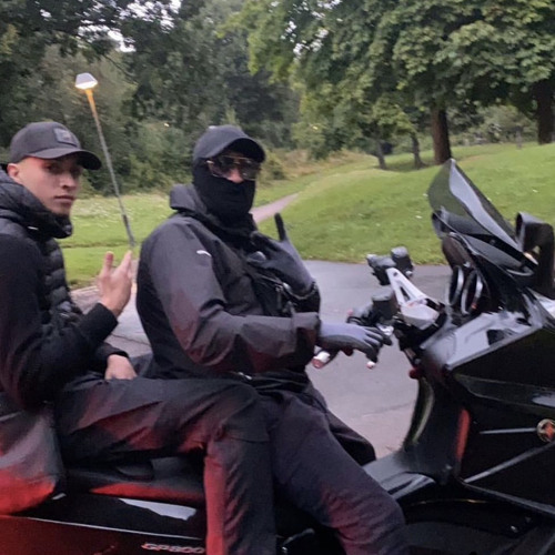 Sarettii ft. Dree Low - Begåvade