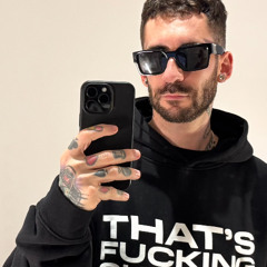 POP GIRLS BY ADAM THEO