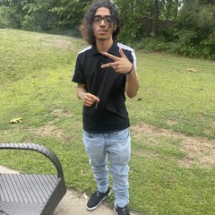 Outa My Way Ft.GWIZZYGETBUSY!!