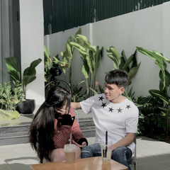 em nho luc moi biet yeu lan dau 🤓