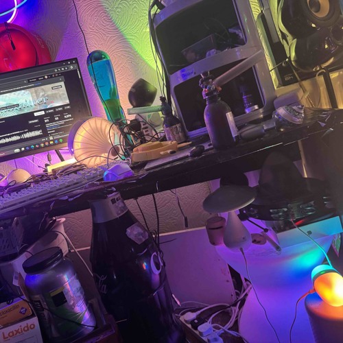 Tapped To Fuck With Tapeloops