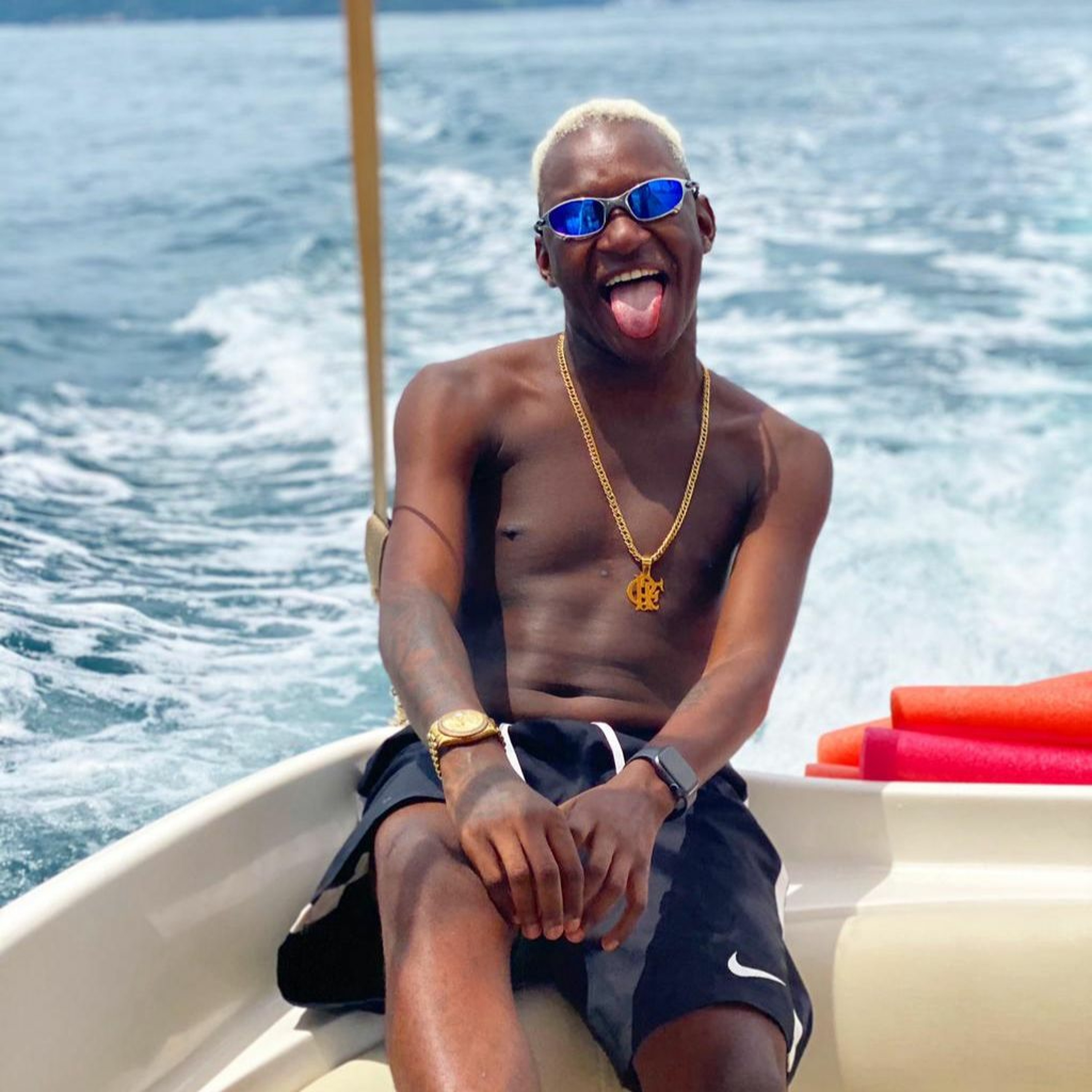 DJ ROGERINHO DO QUERÔ