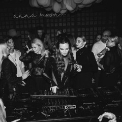 MESHA TAPES 001: SIMONA