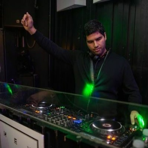 SIDD Live at CJC’s HEY DJ