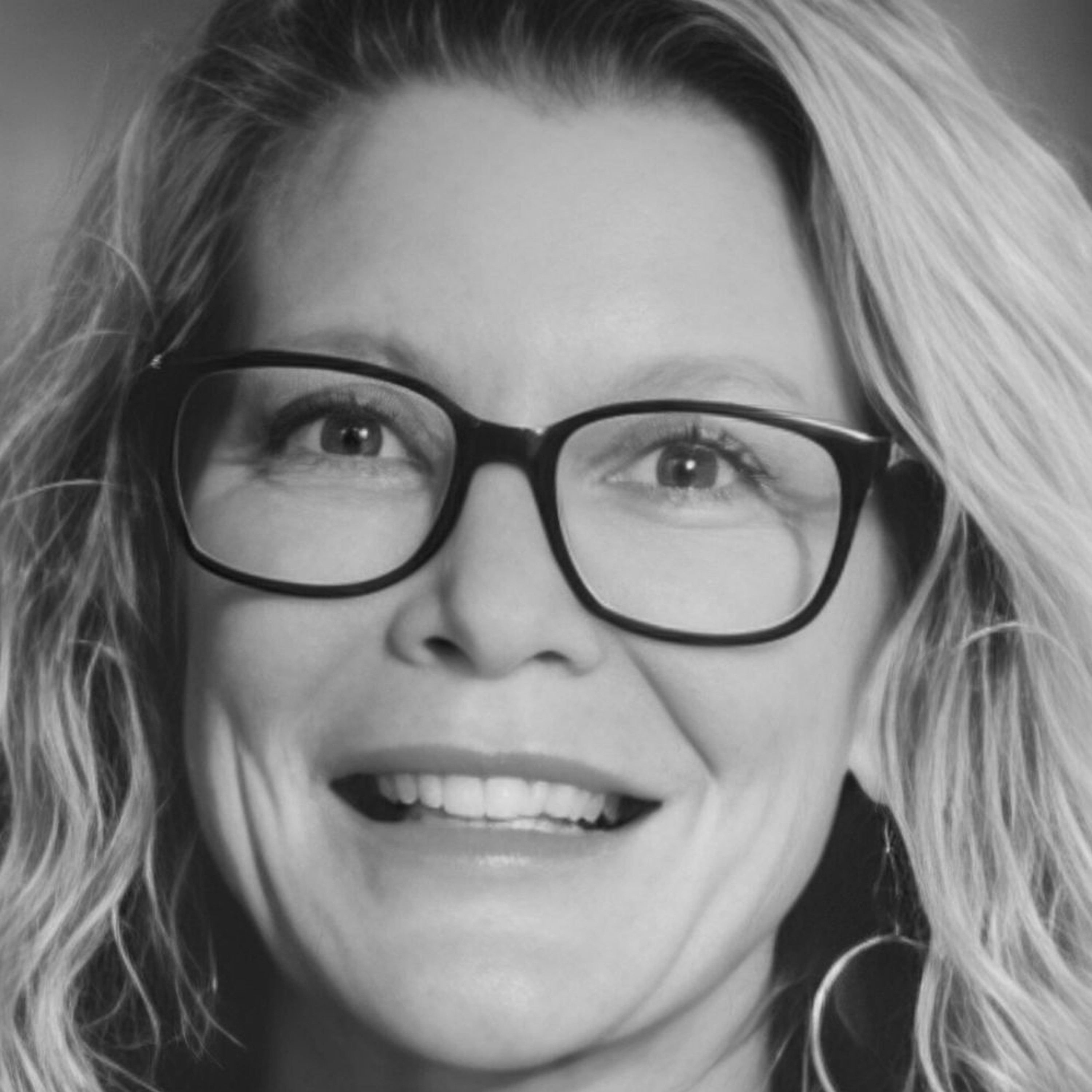 The Cybersecurity Community. Past, Present, & Future. Suzy Pallett, President, Black Hat.