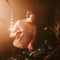 Weekend REC | Roman Michael