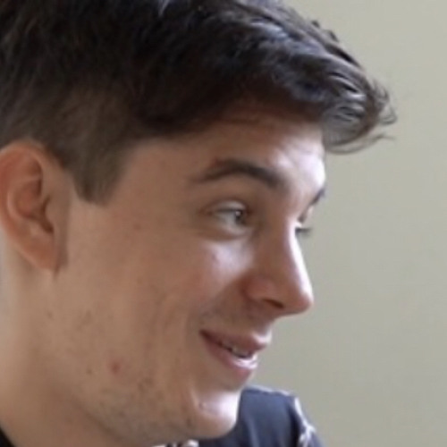 Stream Ethan singing as the world caves in by User 391992903 Listen