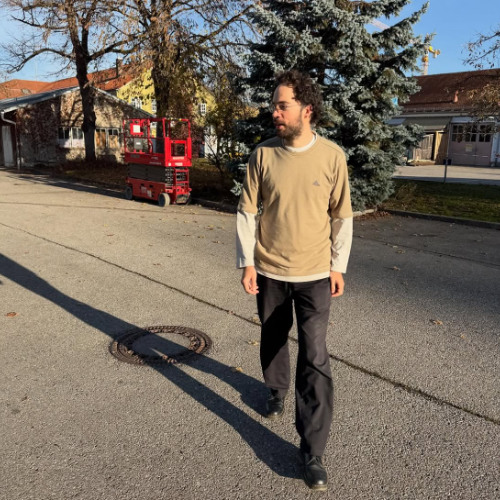 Roaming Course (monthly on Radio 80000)