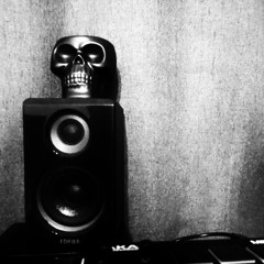 Kapitana cook _ Put me in a grave