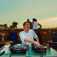 Fred again.. - Rooftop Live (Aruns Roof, London) - Cautious & People Remix.mp3