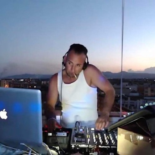 Streaming Live Dj Set @ Rooftop by Straight Dj 24/6/22