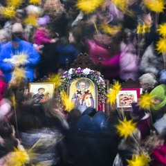 Sus La Naltul Cerului - Romanian Orthodox Nativity Hymn