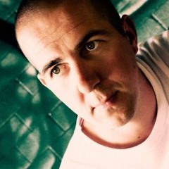 Perry O'Neil (Mixes & Remixes)