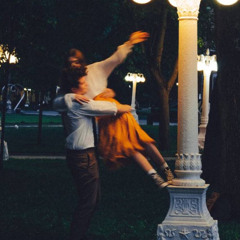 ناصر الحمادين | أنت حلمٍ لو كسرته كنِّى أكسر ساقي مثل حلم القدس في رام الله وبالضفة