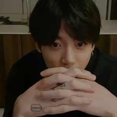JUNGKOOK VLIVE COVER - 'Super Tuna' by Jin [15.06.2022]