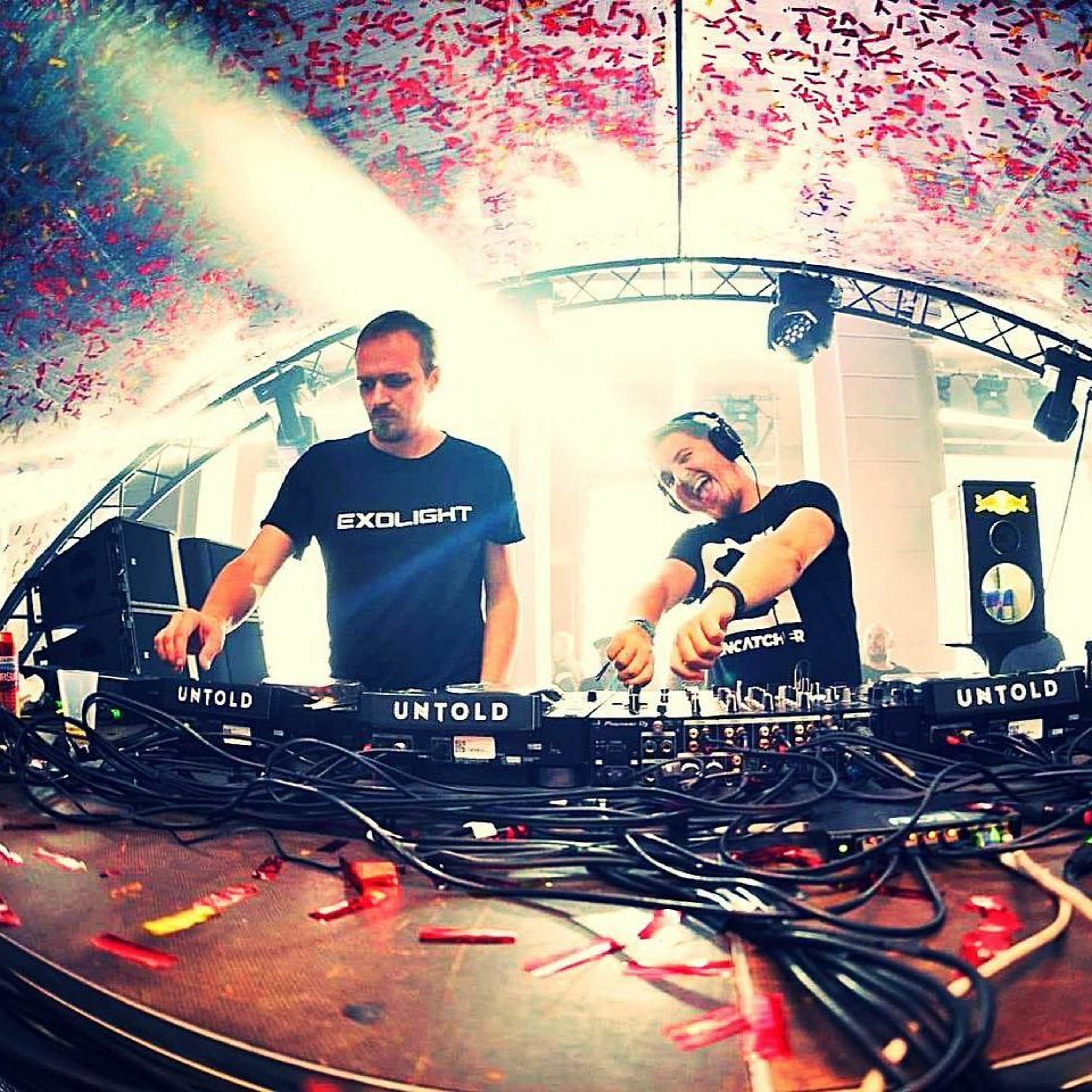 Critical Exposure Radio