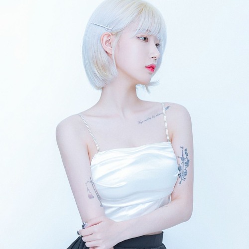 [Free] Rabi - Hands Up ! (Original Mix)