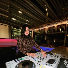 DOVA House Mix: WOL @Fit Social 10|23|25