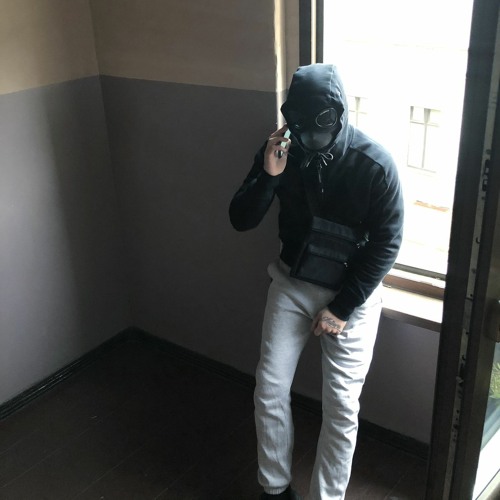 KONESER - SADOMAZZO (PROD.LEARNHOWTOHUSTLE)