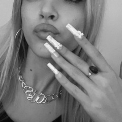 Kylie Jenner ft.Southcote