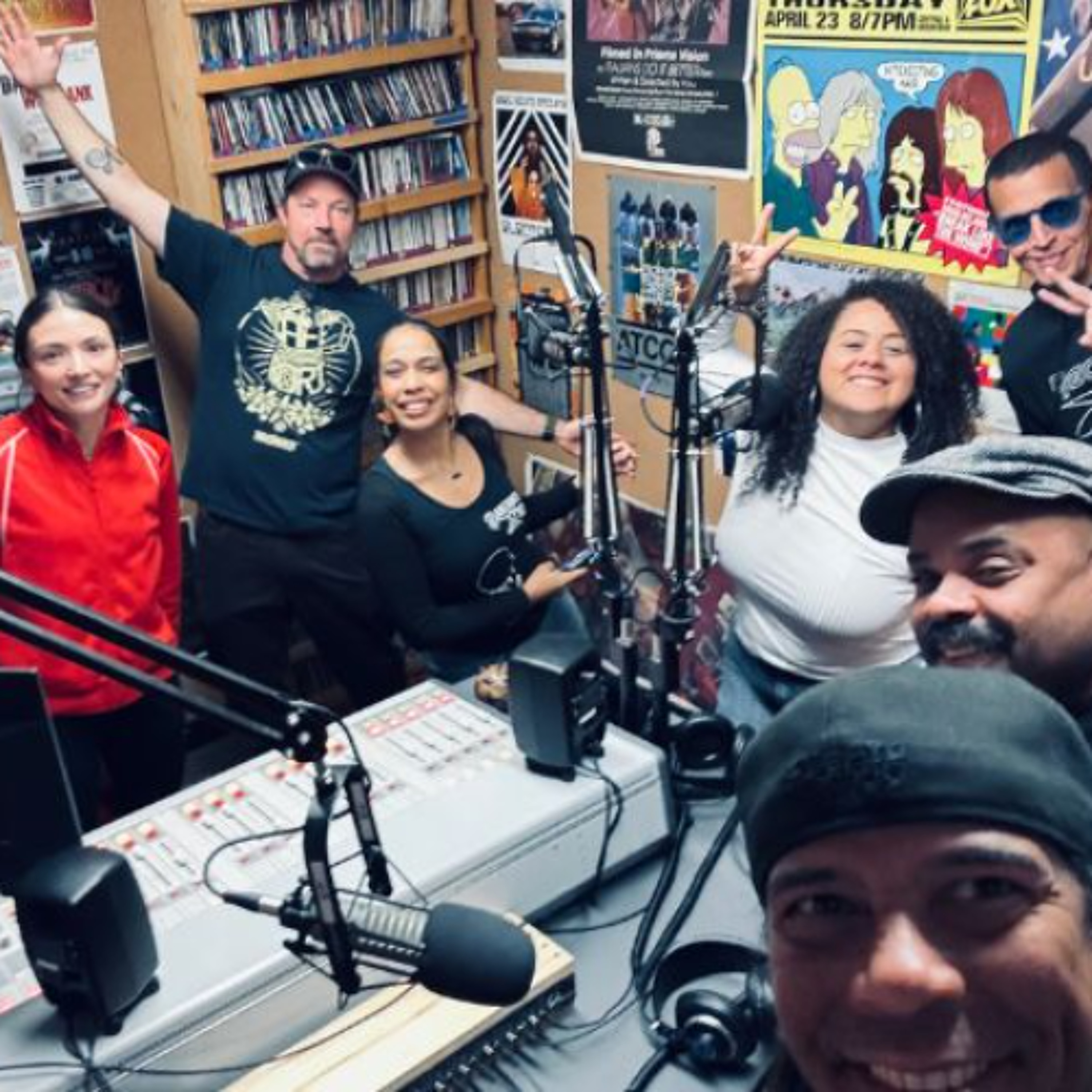 El Laberinto del Coco | interview and live performance | Oct. 18, 2025 episode artwork