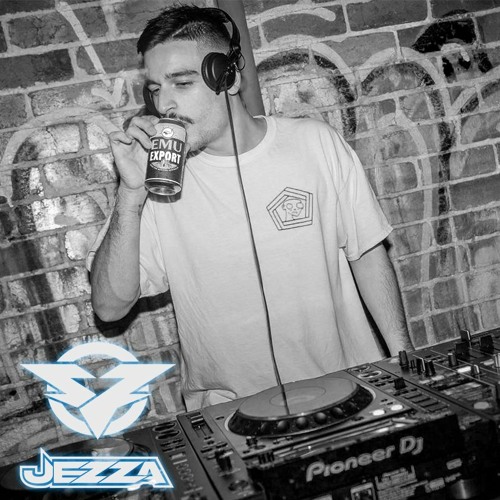 Bliss n Eso - Addicted [JEZZA DnB BOOTLEG]