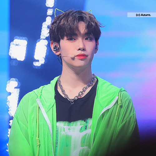 Stream switch boys (dance practice ver) by hyveur Listen