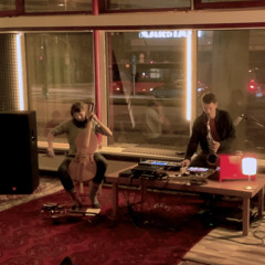 +-4 hydrophoncollage live @ illustratio