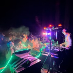 DJ DRO Alien vs Raver Set