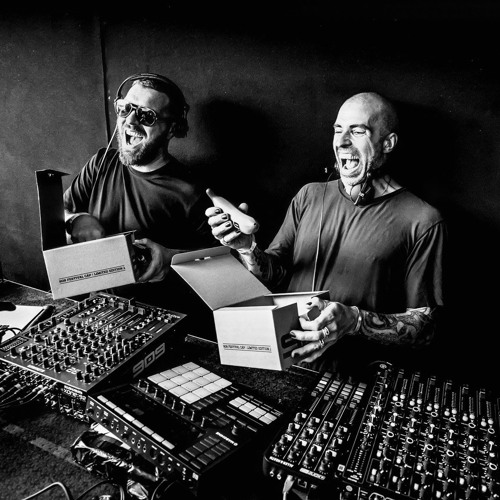Chris Liebing B2b Speedy J - T1M3 W4RP 2024 In Mannheim, 30 Years Anniversary