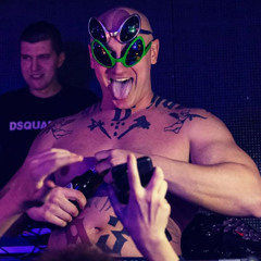 PENETRACCIA (L3S4 remix)