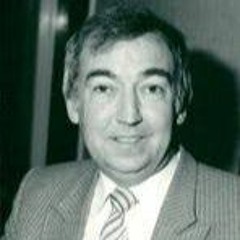 Andrew Quinn (Chief Executive)